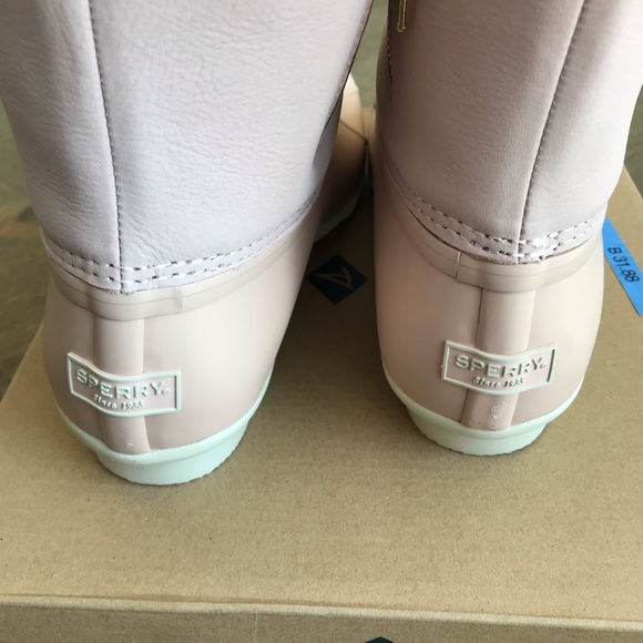 Sperry Women’s Duck Boot - Picture 5 of 5